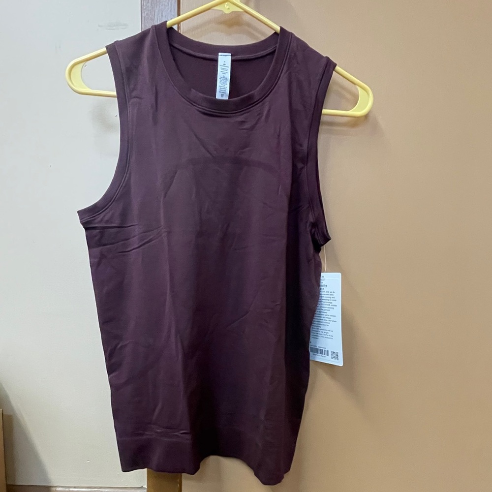 Lululemon Swiftly Breathe Muscle Tank